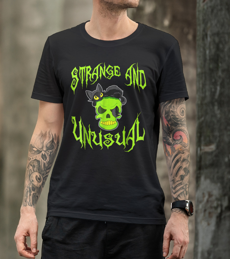 Strange And Unusual Cat On Green Skull T-Shirt