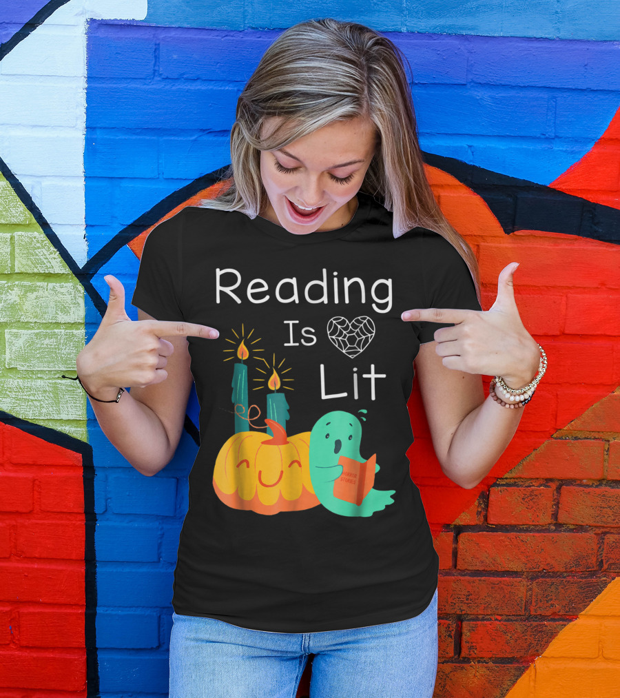Teacher Librarian Halloween Costume Reading Is Lit Horror Stories T-Shirt