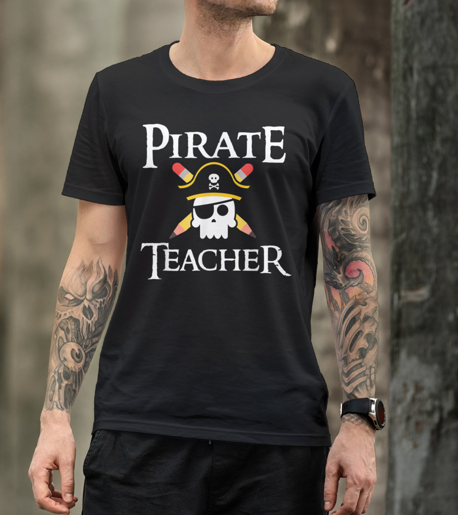 Pirate Teacher Skull With Pencils T-Shirt