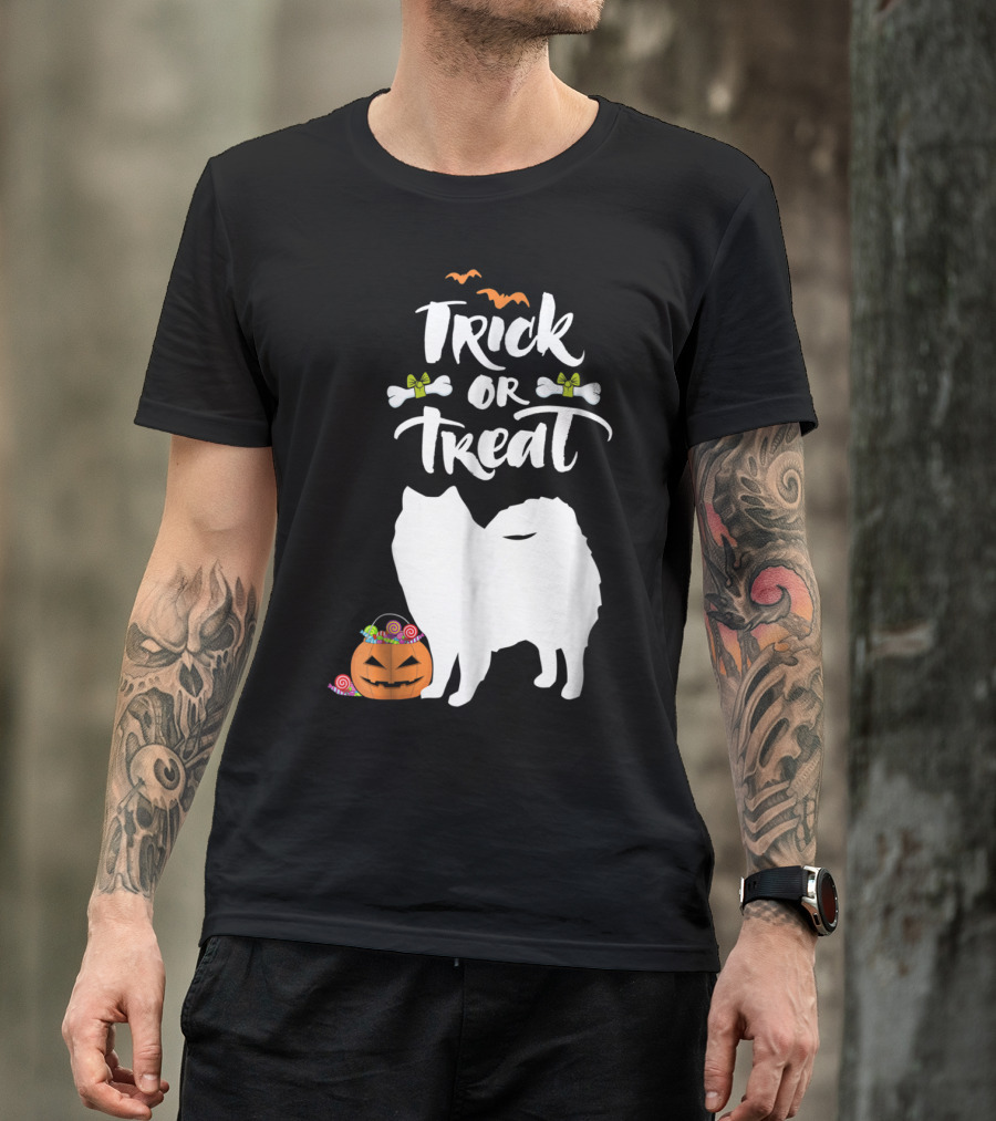 Trick Or Treat Halloween Dog With American Eskimo Silhouette And Pumpkin T-Shirt