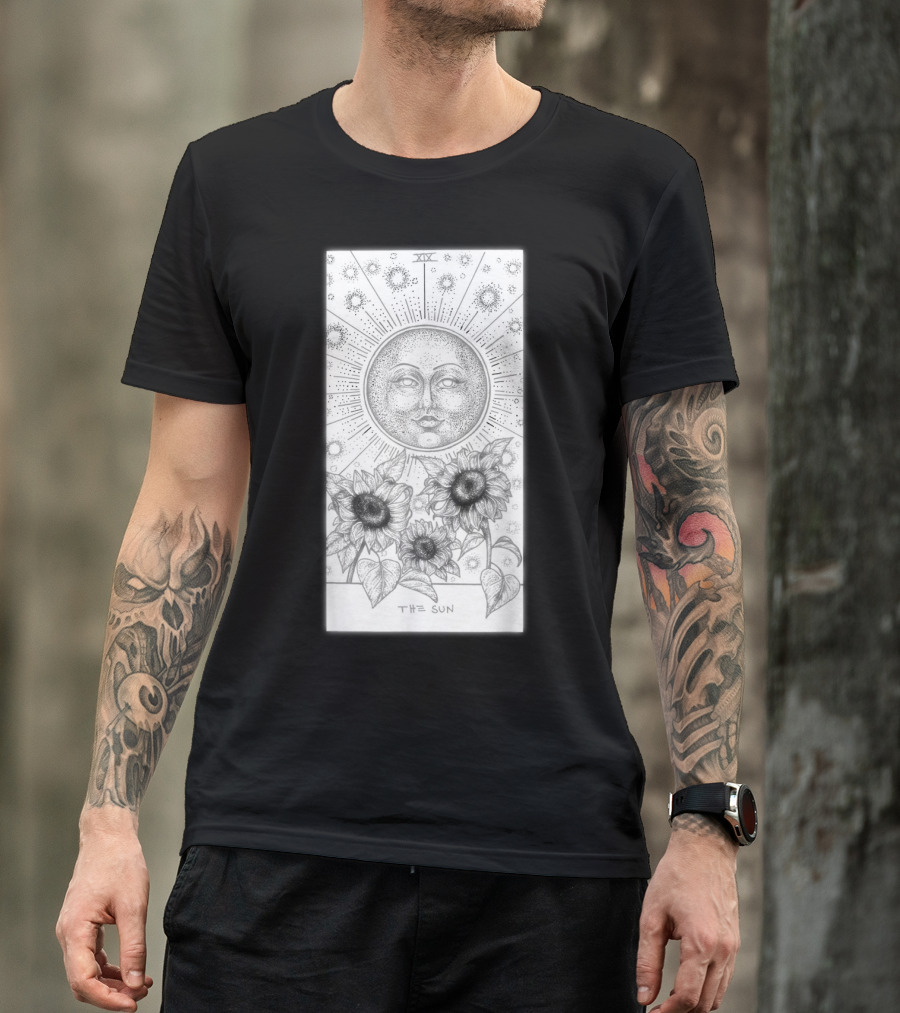 The Sun Tarot Card With Radiant Face Sunflowers And Celestial Stars T-Shirt