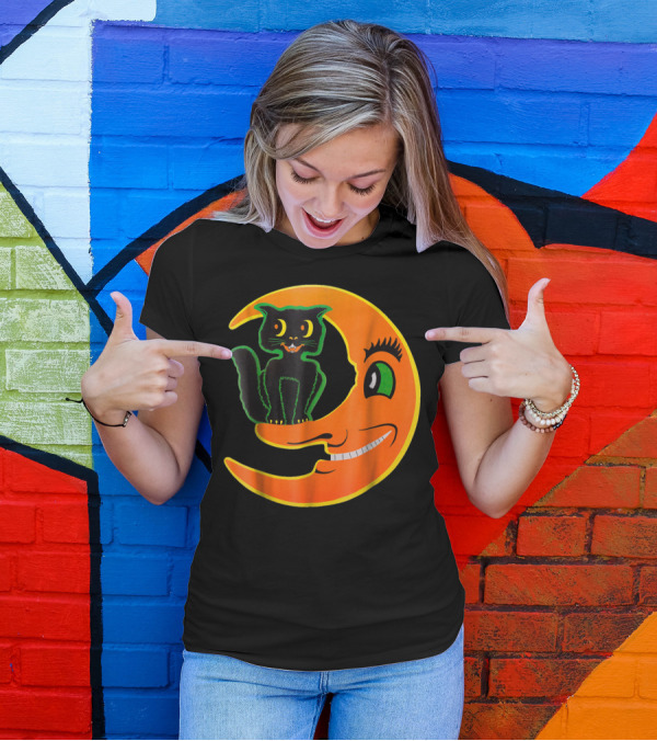 Vintage Halloween Beistle Cat On The Grinning Orange Moon T-Shirt
