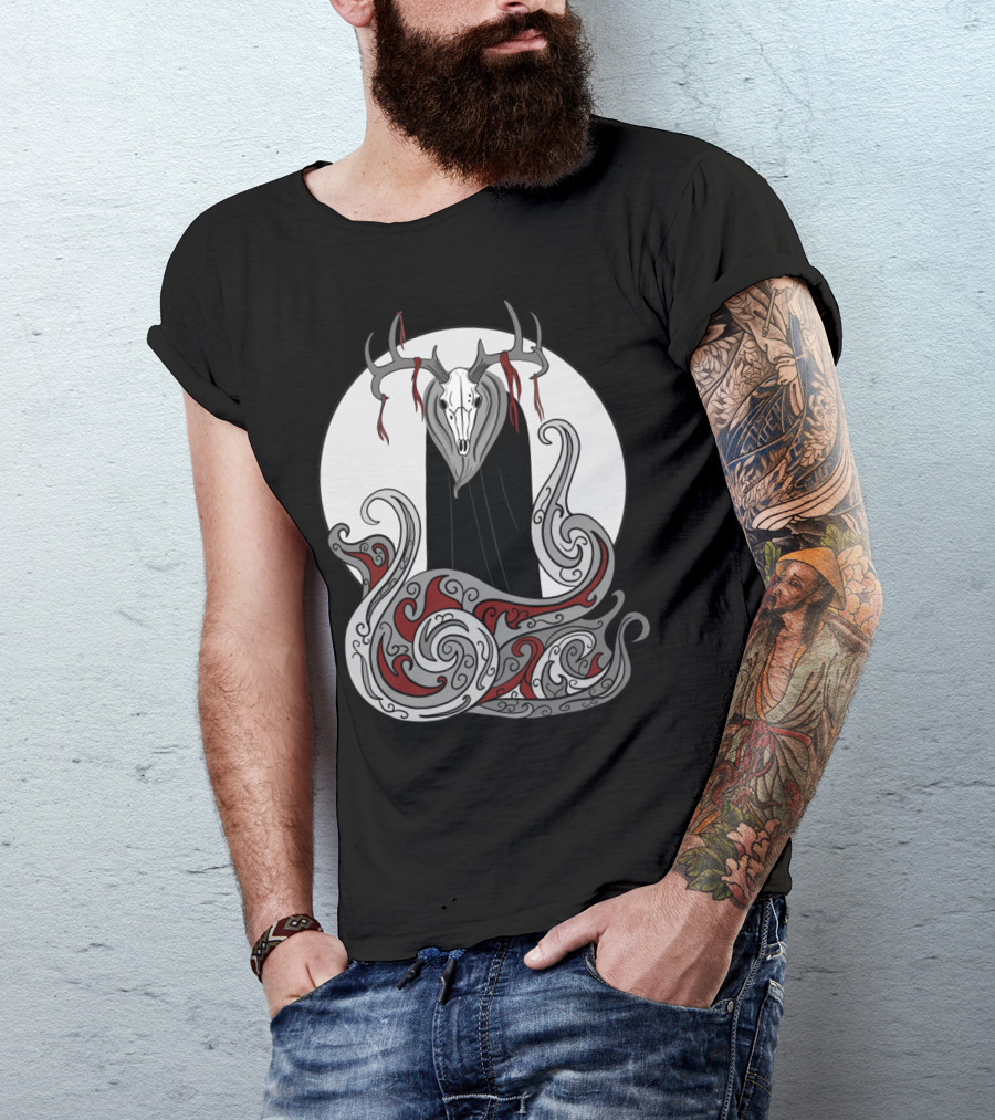 Wendigo Halloween Algonquian Folklore Horror Skull Cloak Spooky Antlers T-Shirt