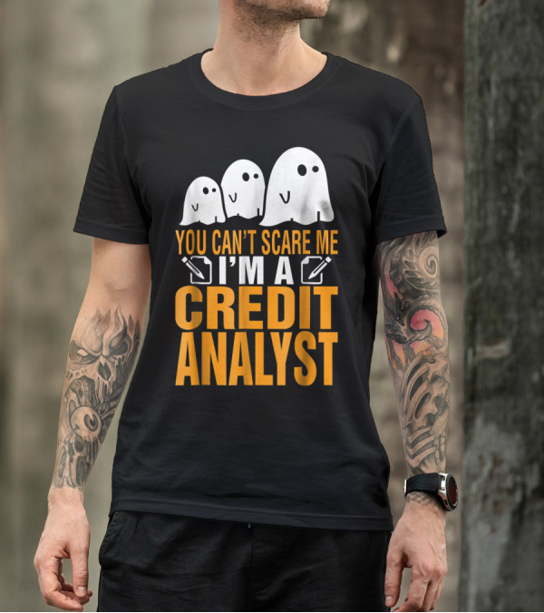 You Can't Scare Me I'm A Credit Analyst Ghost Icons T-Shirt