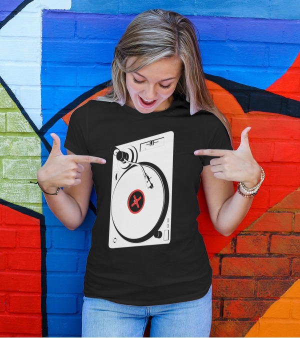 Battle DJ Turntable X Target T-Shirt