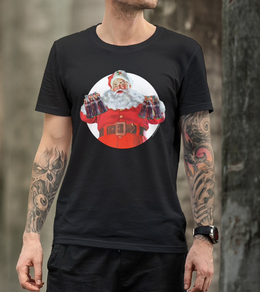 CocaCola Christmas Santa Claus Holding Bottles T-Shirt