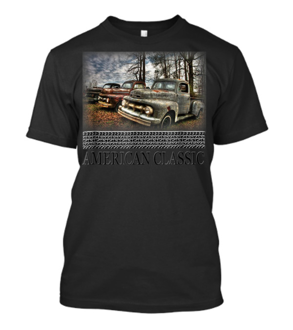 American Classic Rusted Pickup Truck Junkyard Vintage Scene T-Shirt