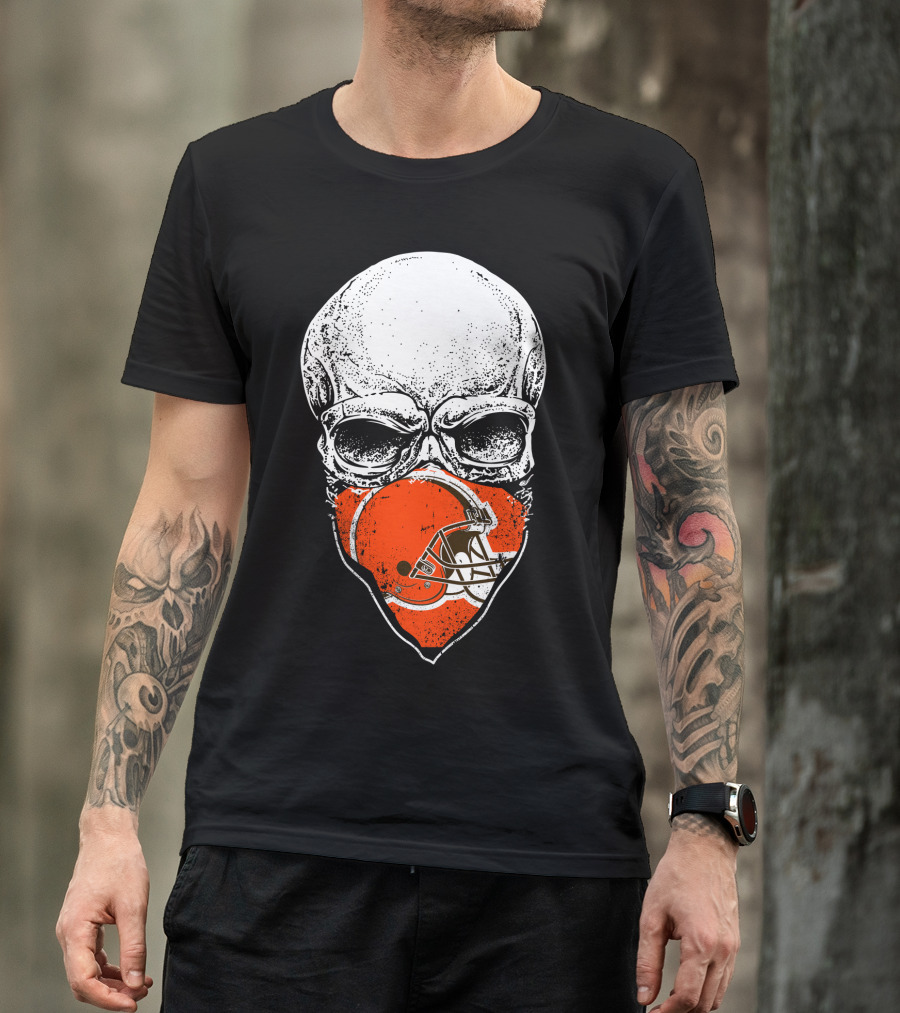 Cleveland Browns Skull Helmet Fan Gear T-Shirt