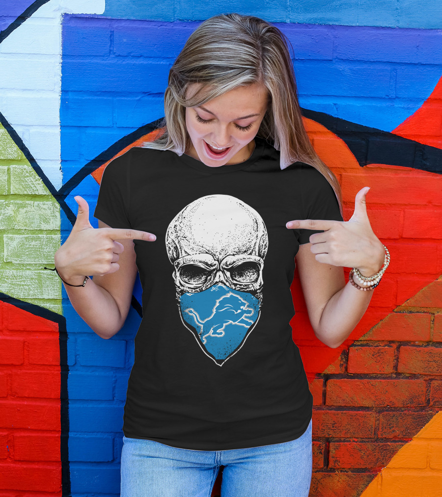 Detroit Lions Skull Bandana T-Shirt
