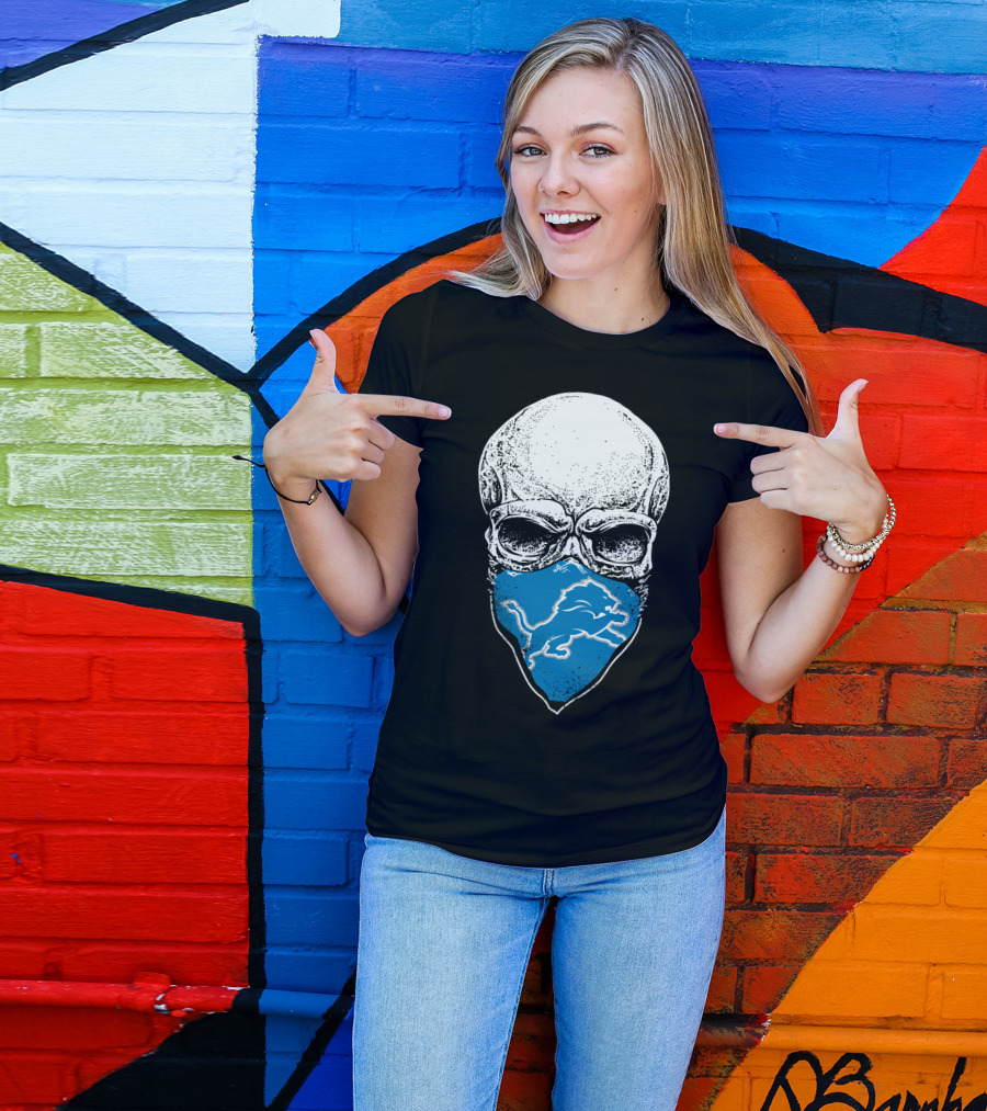 Detroit Lions Skull Bandana T-Shirt
