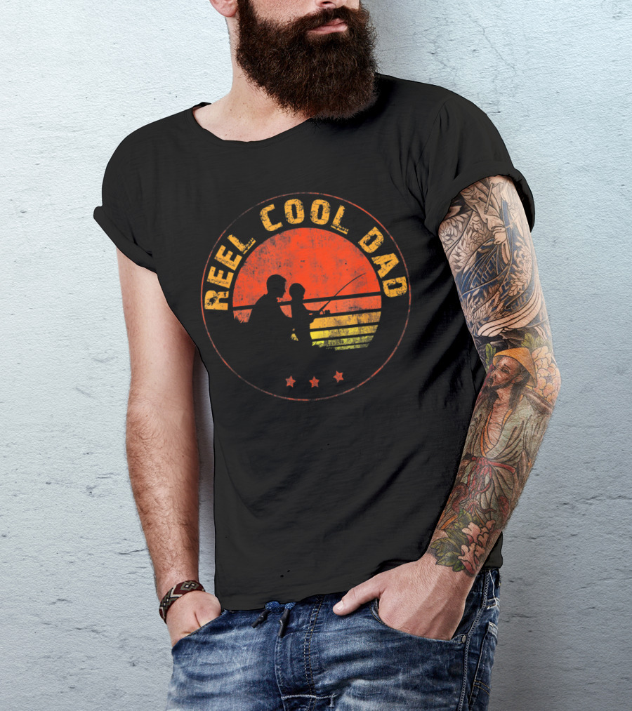 Reel Cool Dad Vintage Sunset Fishing Father And Child T-Shirt