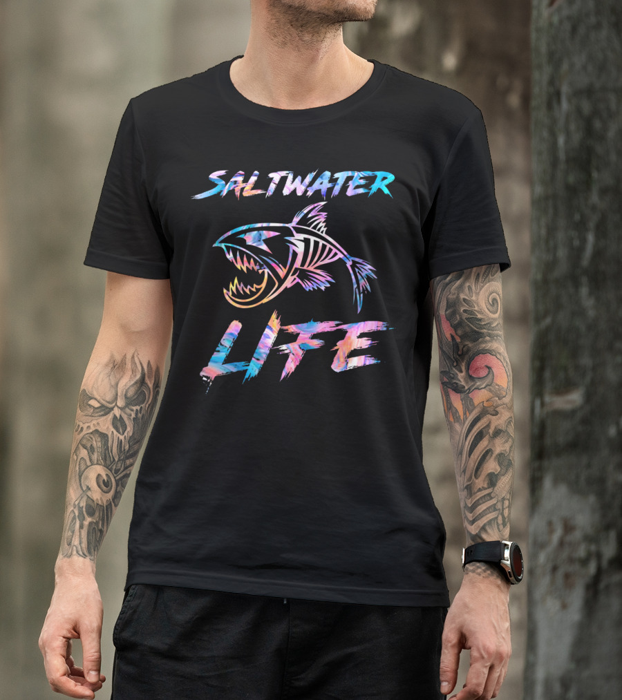 SALTWATER LIFE Colorful Fish T-Shirt