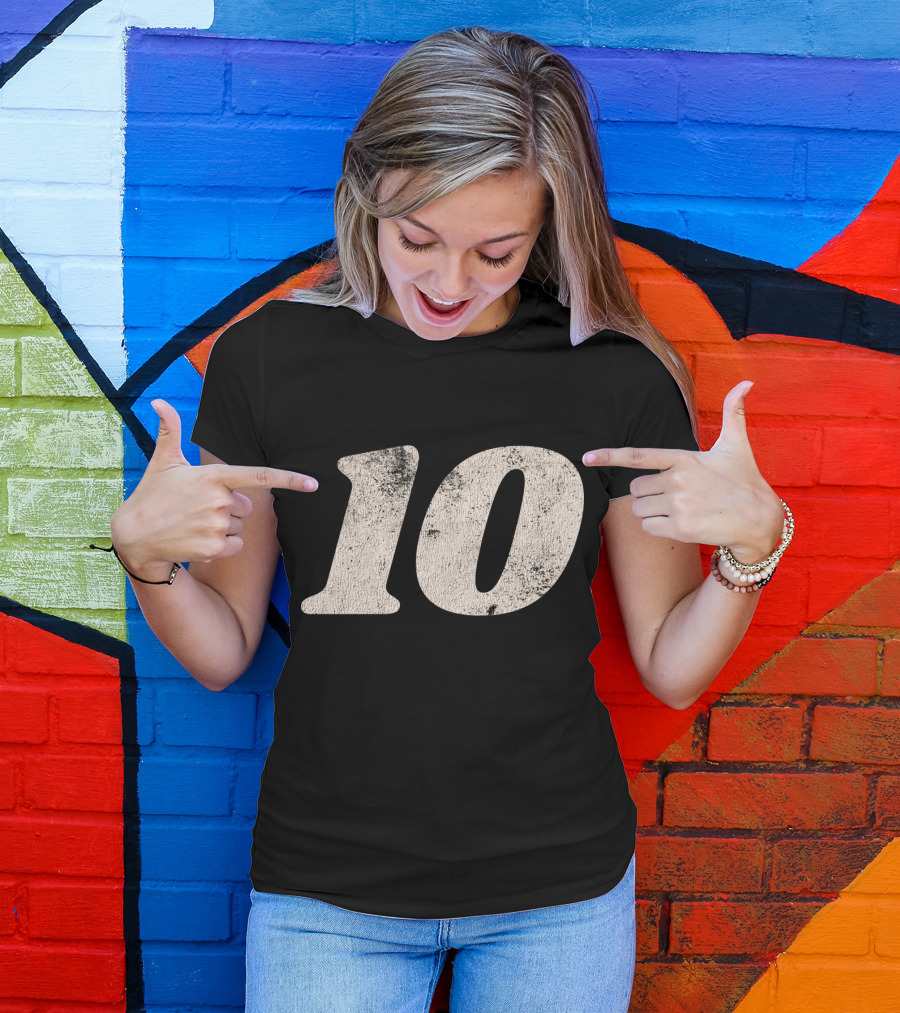 Number Ten 10 Distressed Vintage Sports T-Shirt