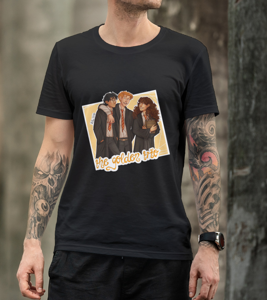 The Golden Trio: Ron, Hermione, And Harry In School Robes T-Shirt