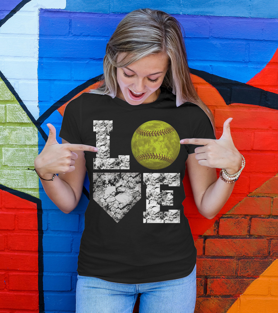 LOVE Softball Home Plate Grunge T-Shirt