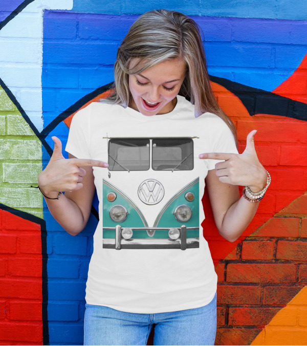 Voke Volkswagen Camper Van Front Classic Look T-Shirt