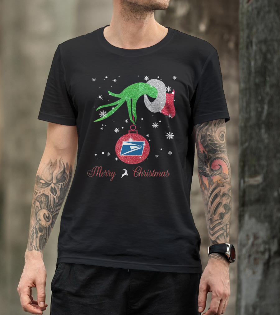 Merry Christmas Grinch Holding USPS T-Shirt