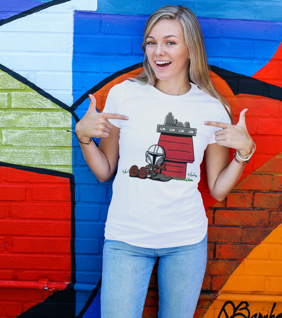 The Mandalorian And Snoopy House Crossover T-Shirt