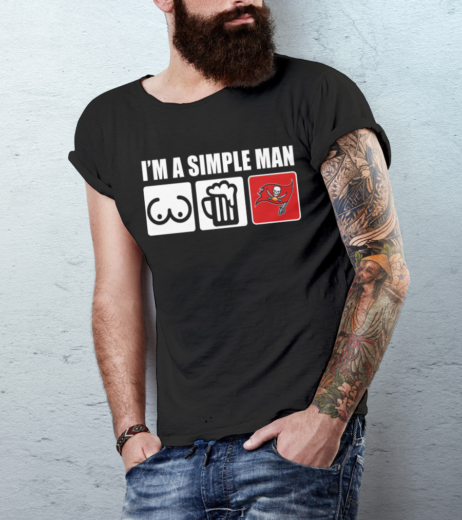 I'M A SIMPLE MAN BUCS PIRATE FLAG BEER MUG ICONS T-Shirt