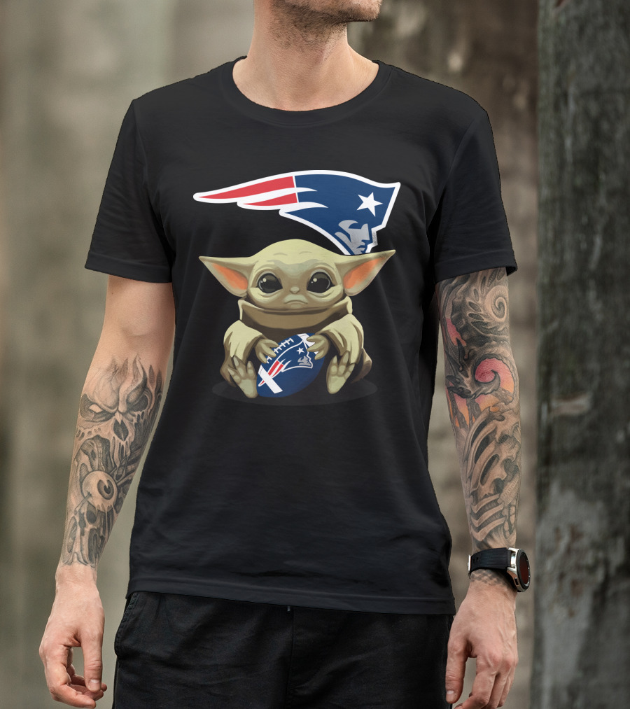 Yoda Baby Patriots Football Star Wars Crossover T-Shirt