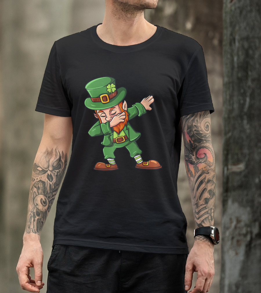 St Patricks Day Dabbing Leprechaun Irish Lucky Clover T-Shirt
