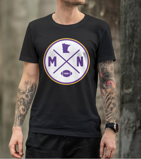 MN State Outline Minnesota Football Crossed Sticks Icon Purple Gold Circle T-Shirt