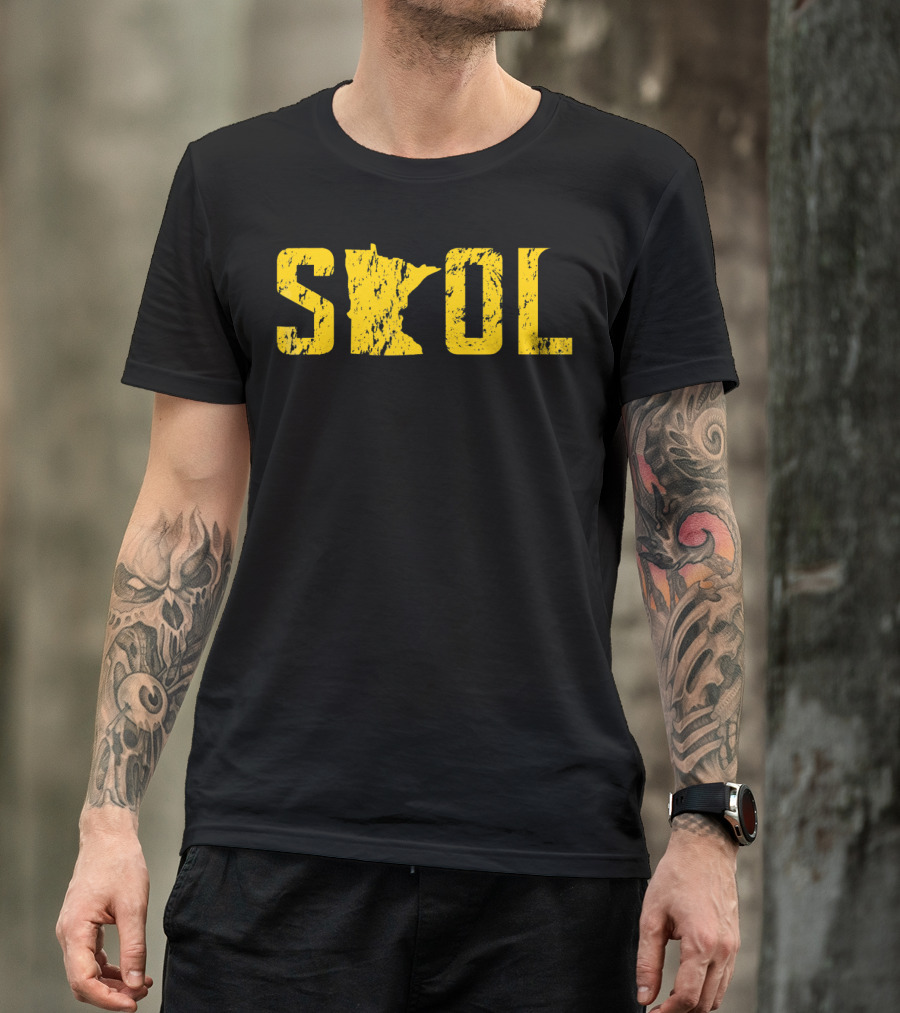 SKOL Minnesota Distressed Yellow Vintage Style Viking Purple And Yellow T-Shirt