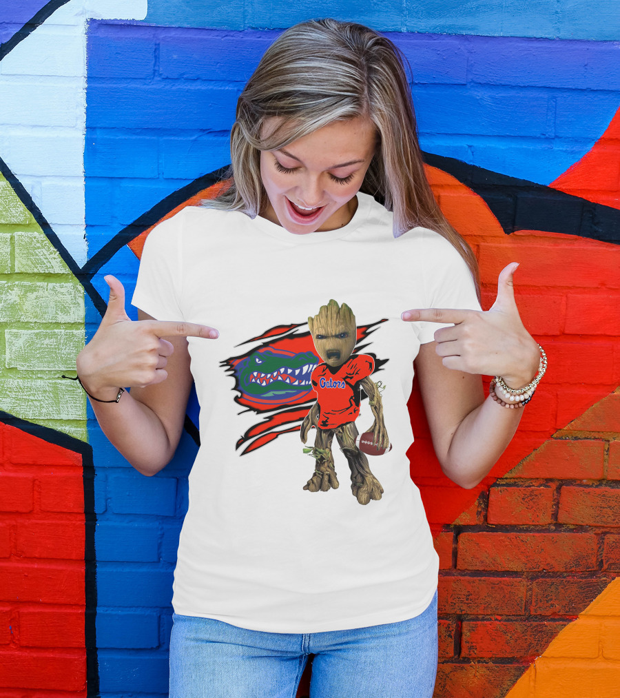 I Am Gators Fan's Football Groot With Alligator T-Shirt