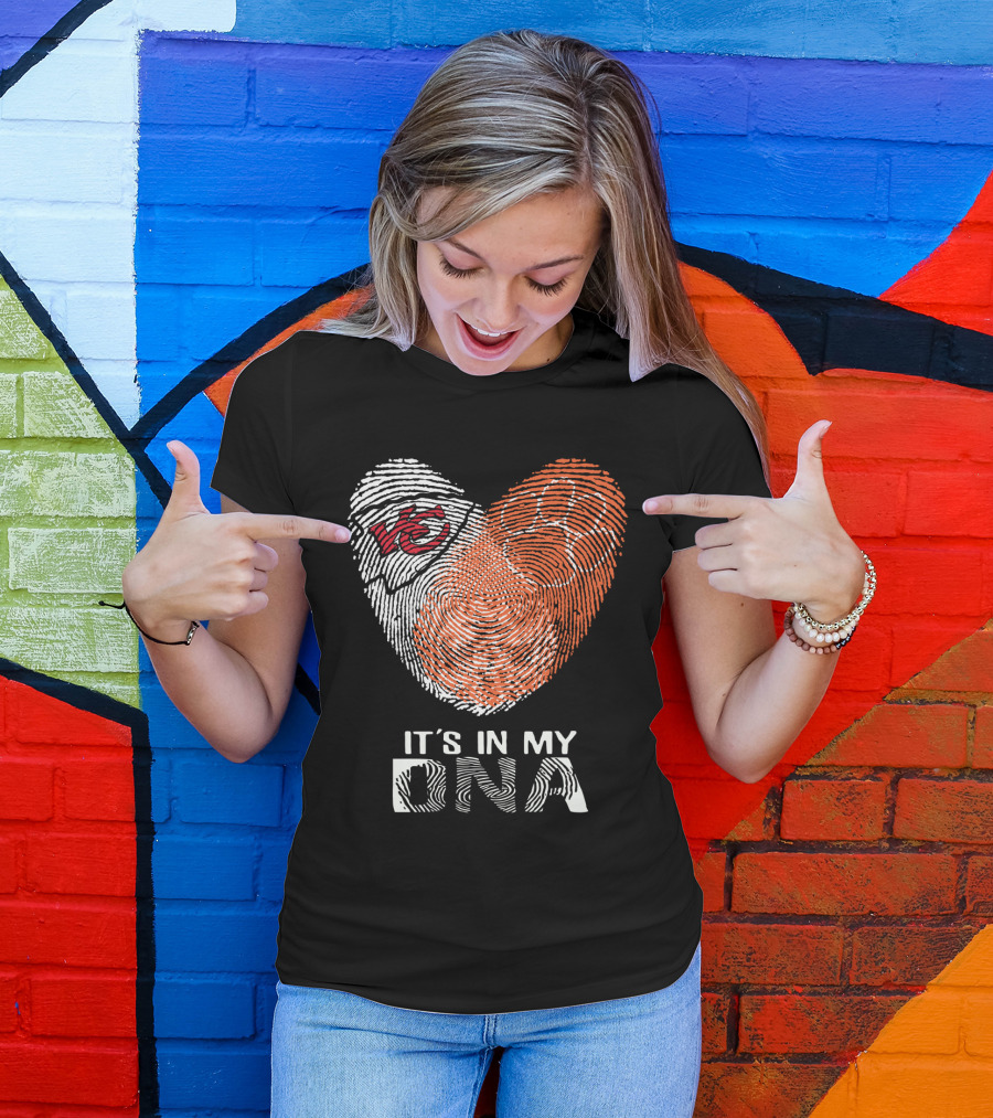 Chiefs Clemson Tigers It's In My DNA Fingerprint Heart T-Shirt