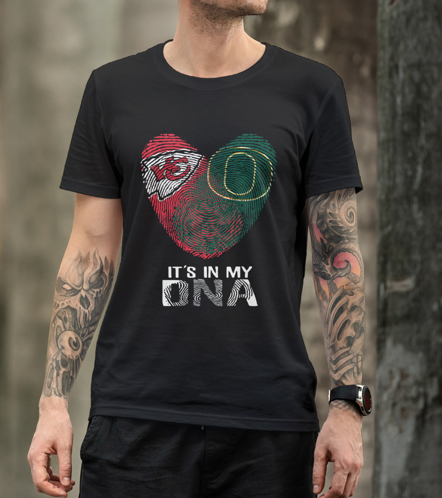 Kansas City Chiefs Oregon Ducks It's In My Dna T-Shirt