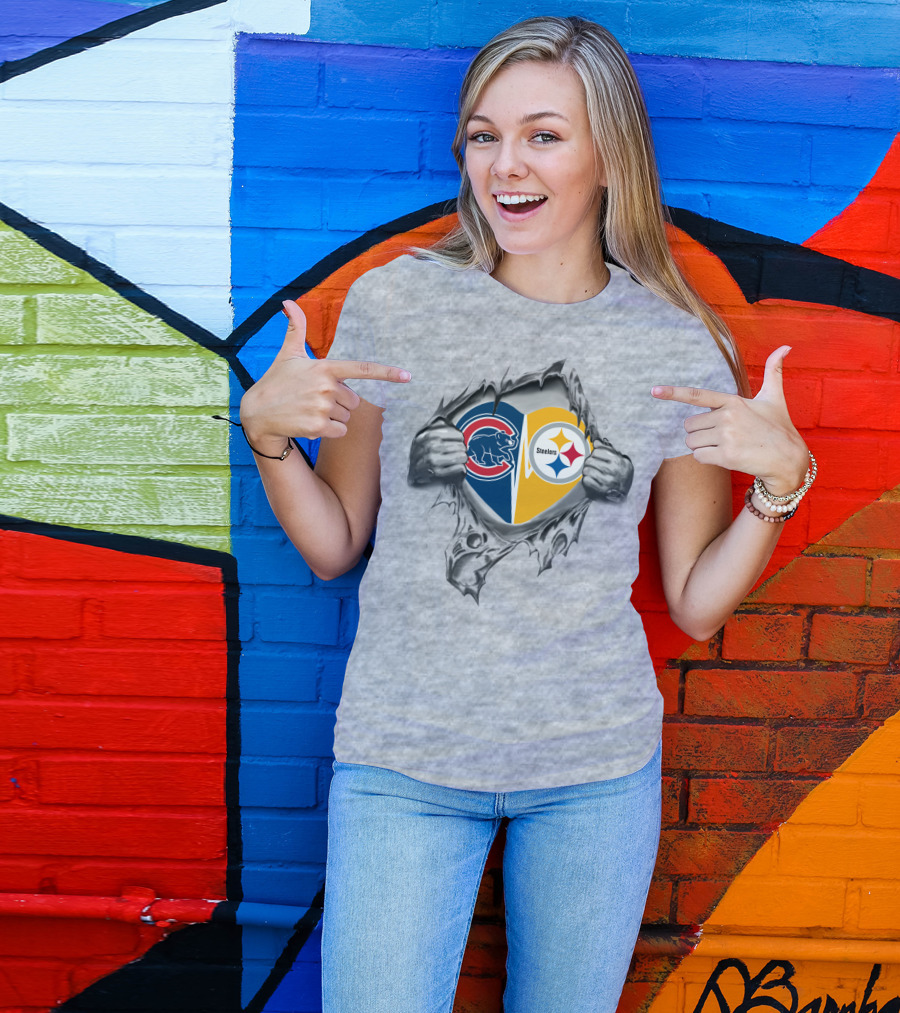 Cubs Steelers Heart Logo Ripped T-Shirt