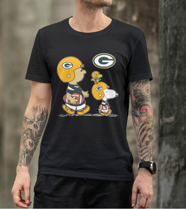 Packers Snoopy Charlie Brown Woodstock Football Helmets T-Shirt