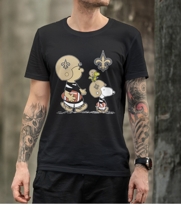 New Orleans Saints Snoopy Peanuts Football Characters Walking T-Shirt