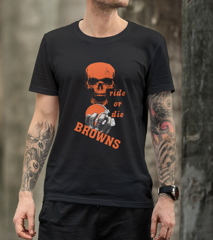 Browns Ride Or Die Skull And Helmet Fan T-Shirt