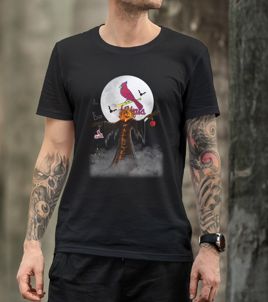 Halloween St. Louis Cardinals Bats Moon Pumpkin Scarecrow T-Shirt