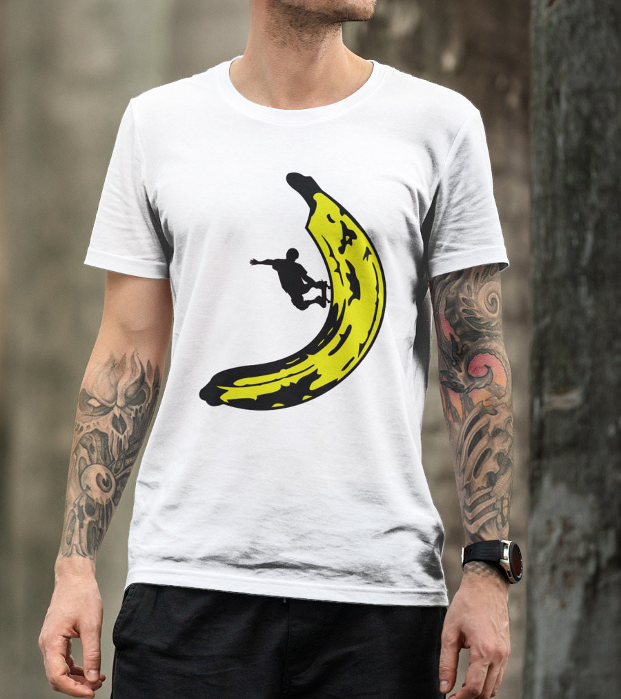 Banana Shaped Skateboard Ramp With Silhouette Skater Jumping T-Shirt