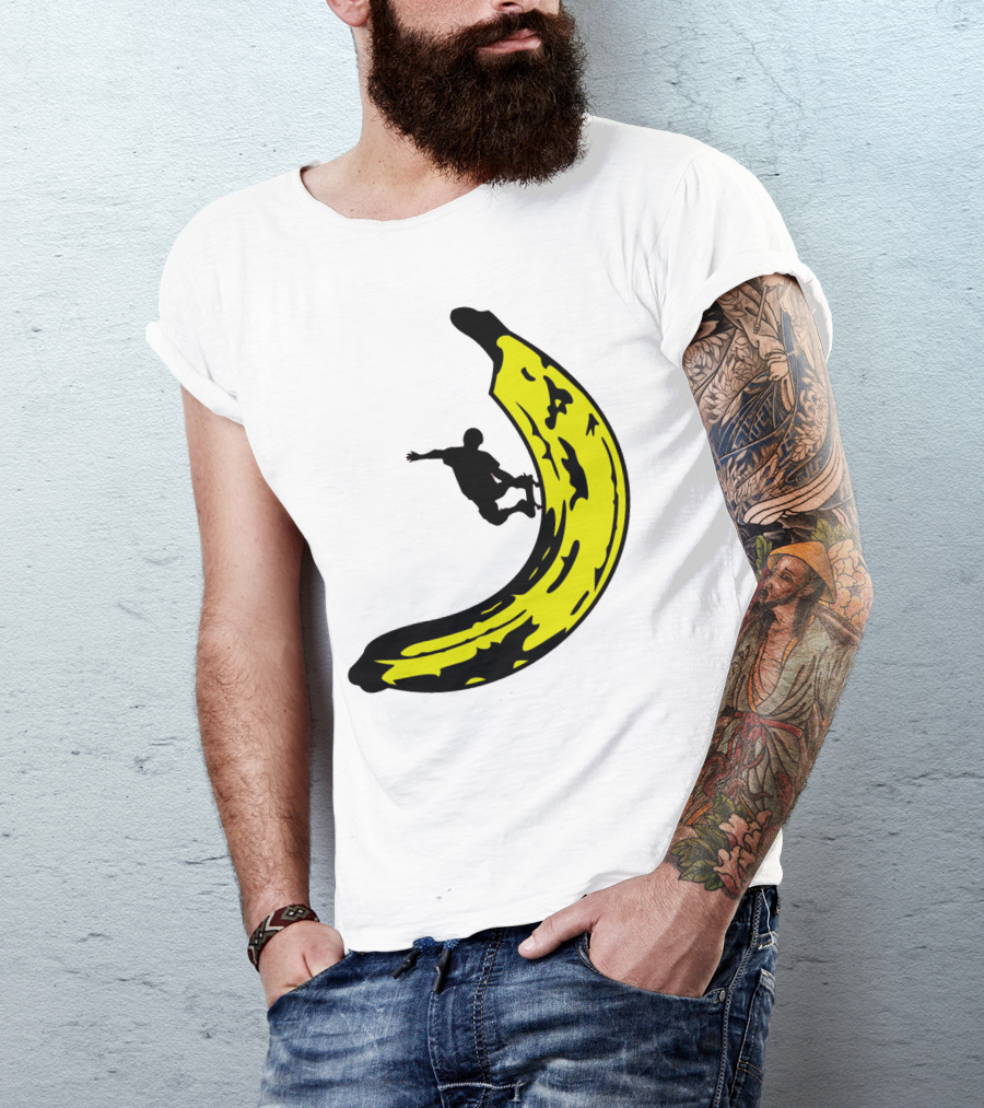 Banana Shaped Skateboard Ramp With Silhouette Skater Jumping T-Shirt