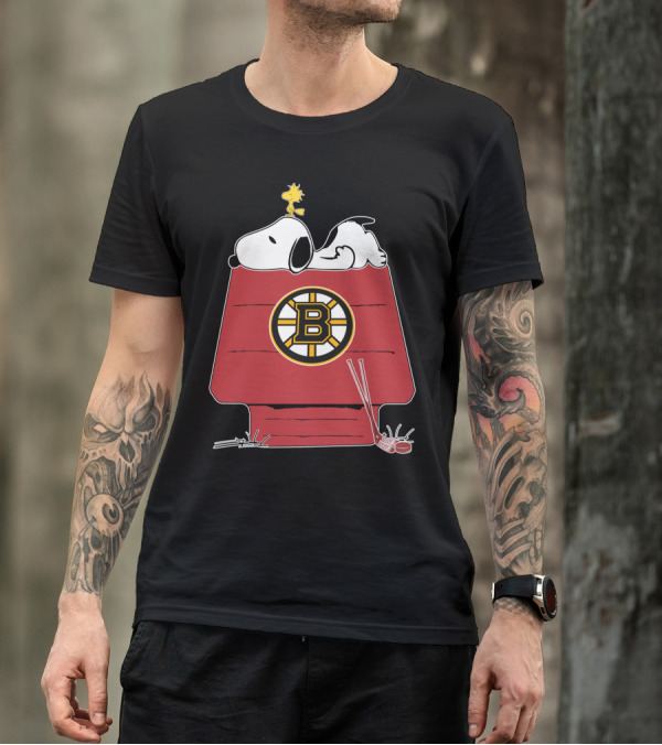 Snoopy Woodstock Boston Bruins Hockey Doghouse NHL Collaboration T-Shirt