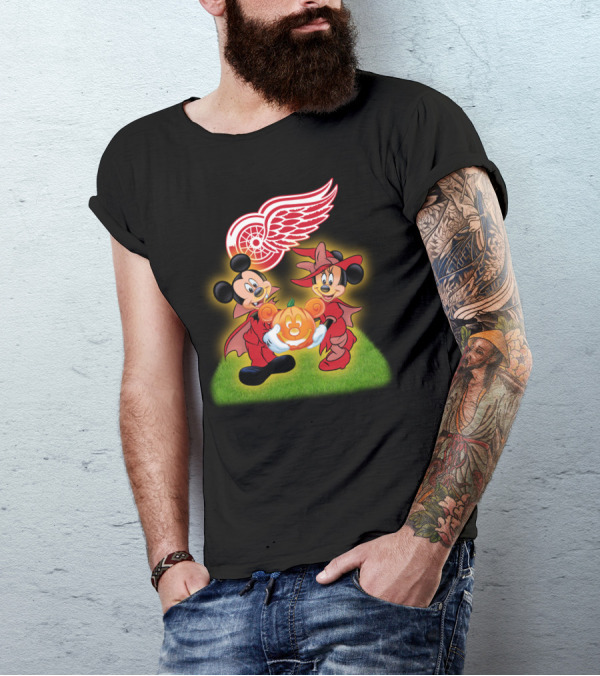 Detroit Red Wings Mickey And Minnie Halloween Pumpkin T-Shirt