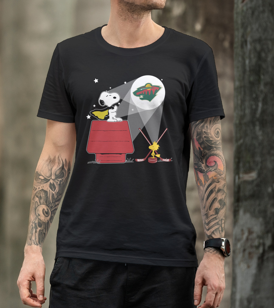 Snoopy And Woodstock With Minnesota Wild Logo Moonlight T-Shirt