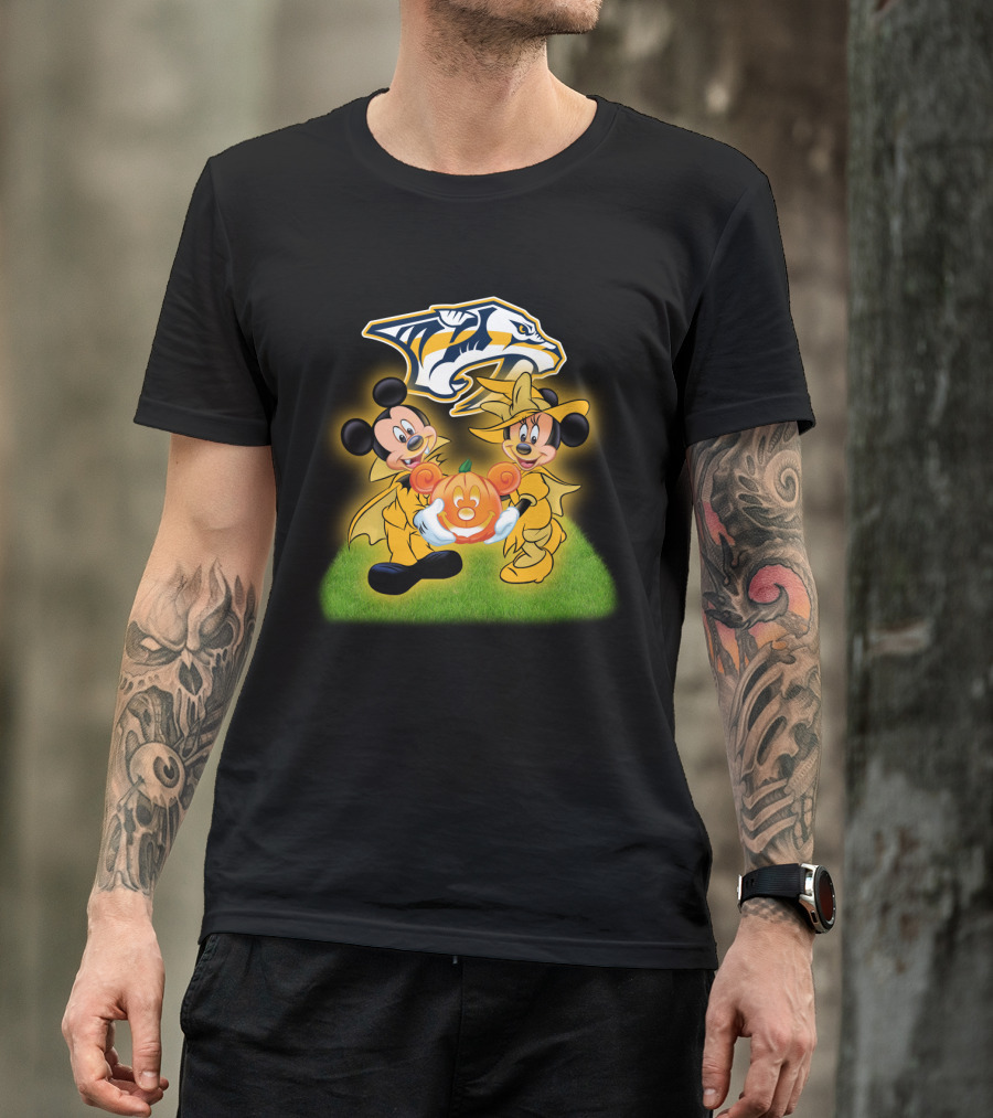 Mickey And Minnie Halloween Nashville Predators Pumpkin T-Shirt
