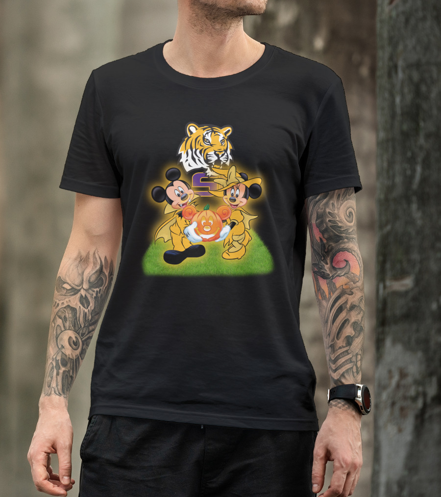 LSU Football Halloween Mickey And Minnie With Pumpkin Tiger T-Shirt