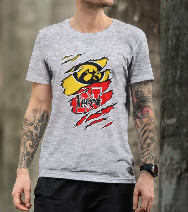 Hawkeyes Huskers Iowa Nebraska Clash T-Shirt