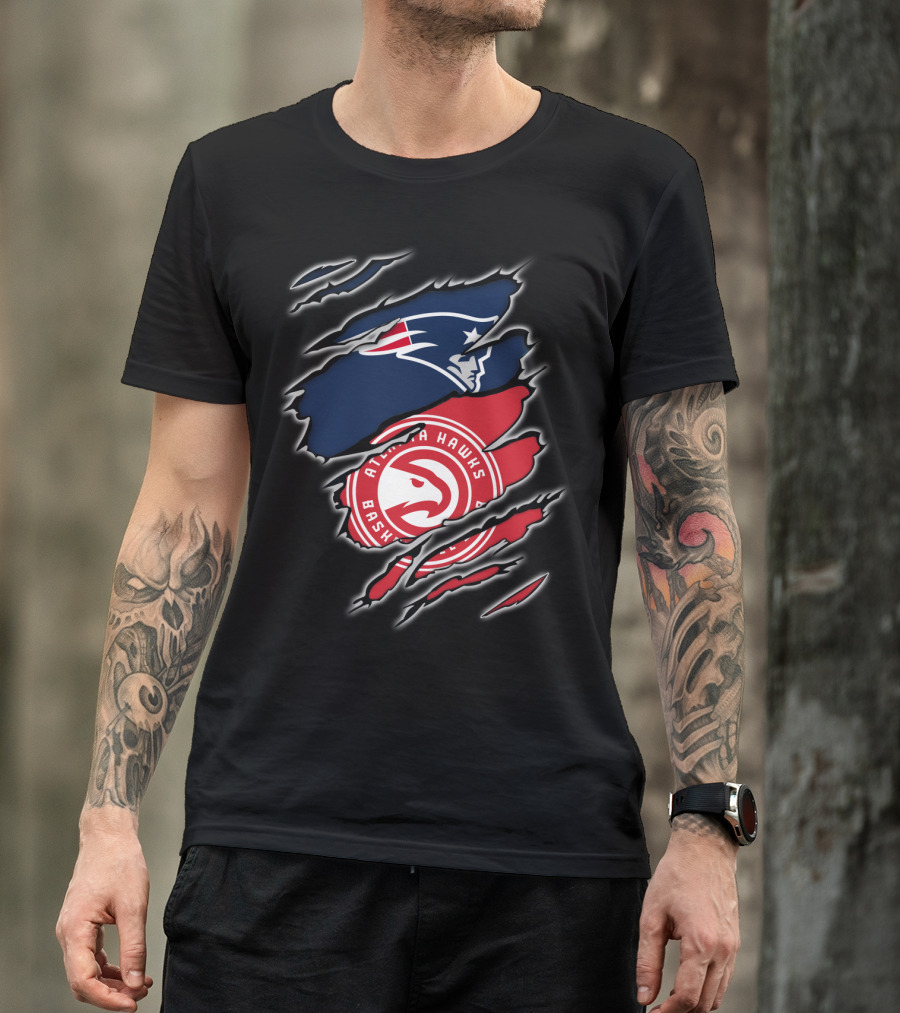 New England Patriots Atlanta Hawks Logo Mashup T-Shirt