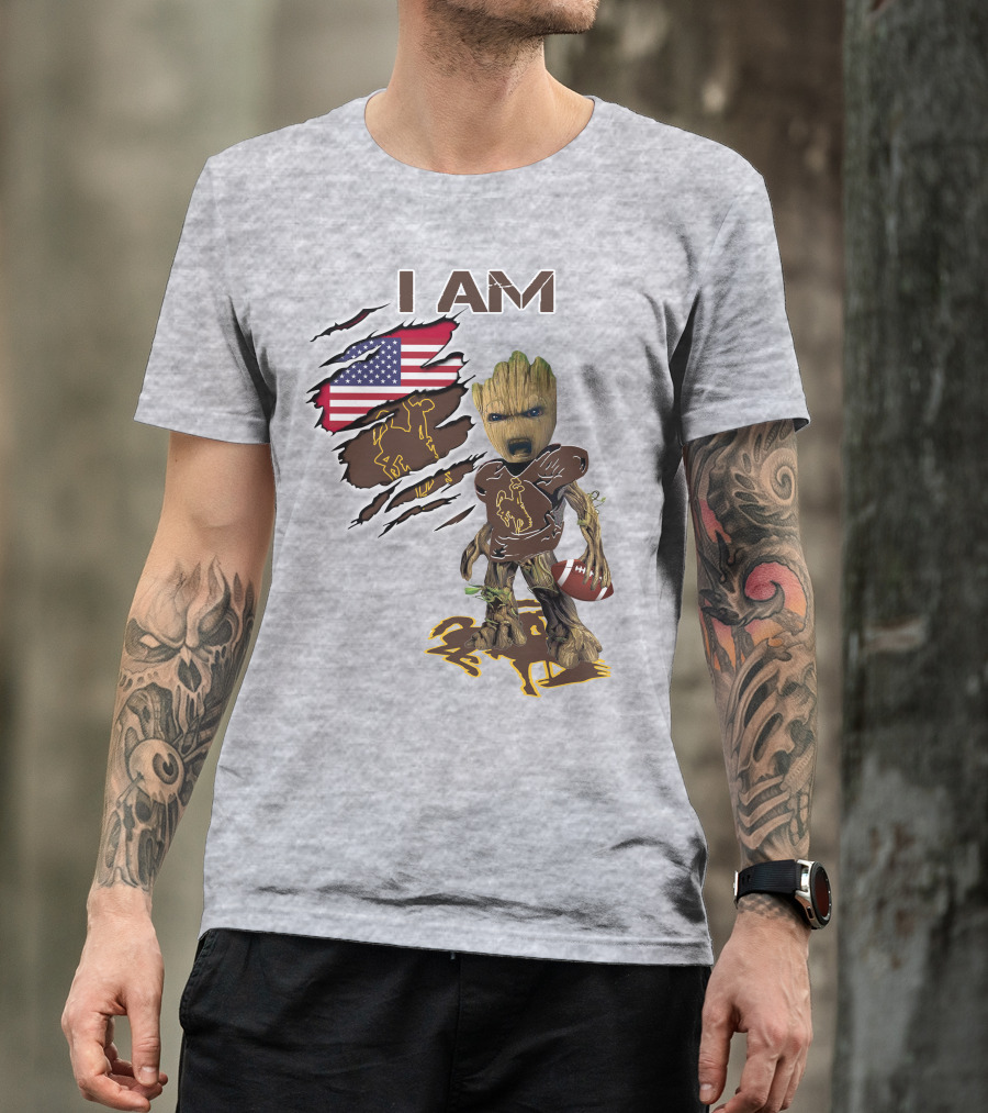 I AM Wyoming Baby Groot Football American Flag Cowboy T-Shirt