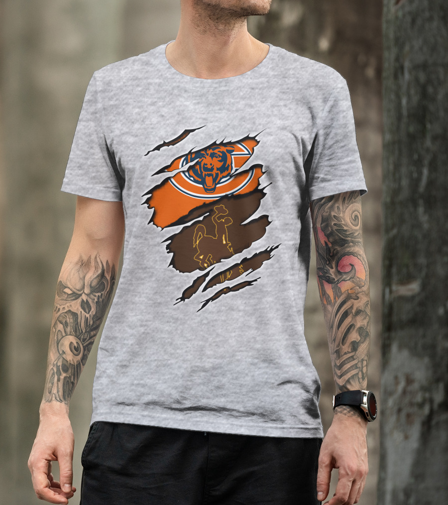 Chicago Bears Wyoming Cowboys Logo Rip T-Shirt