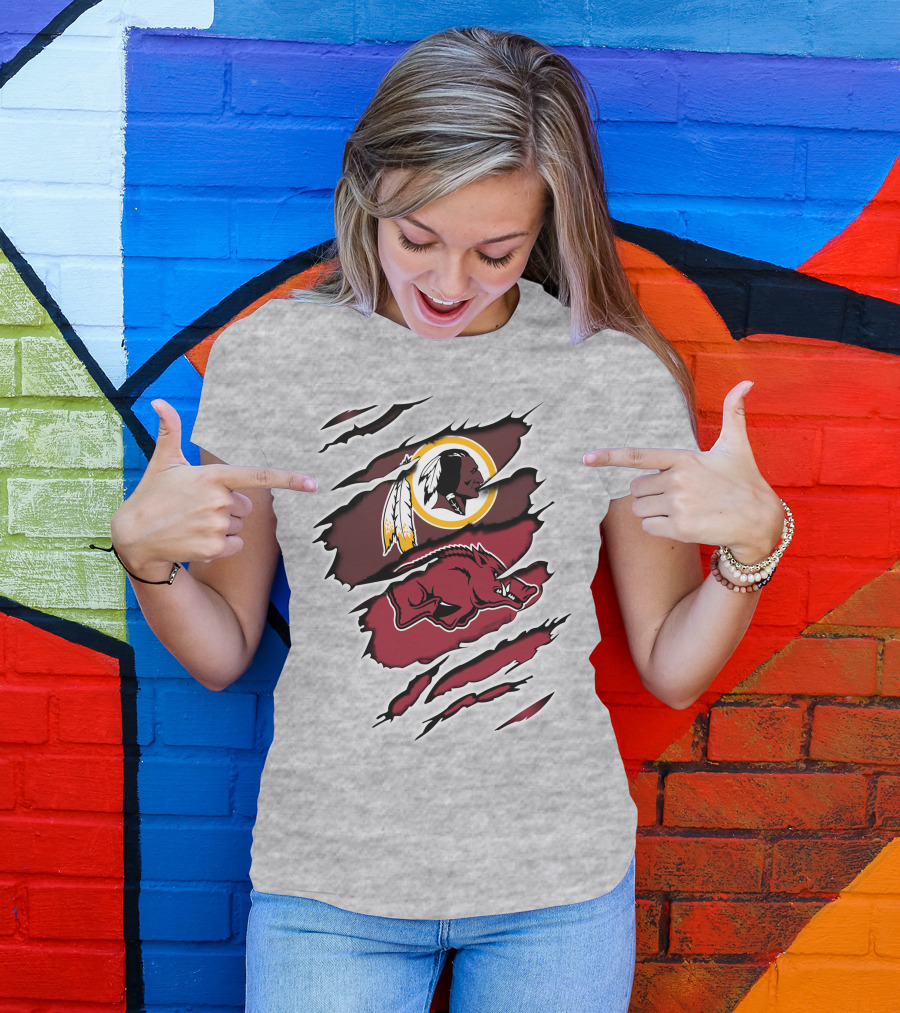 Redskins And Arkansas Razorbacks Claw T-Shirt