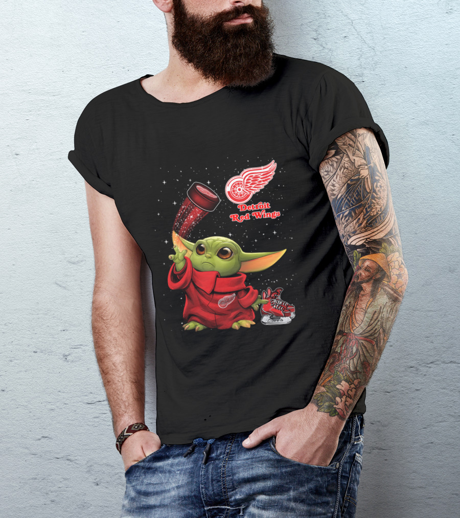 Baby Yoda Detroit Red Wings Hockey Magic Moment T-Shirt