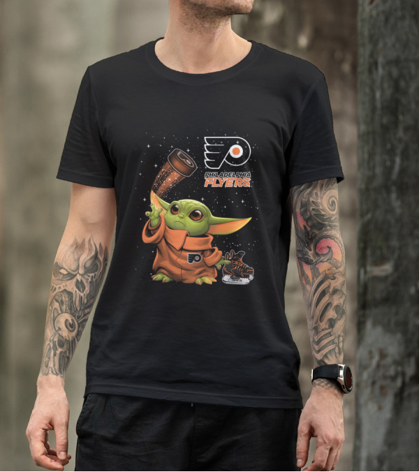 Philadelphia Flyers Baby Yoda Star Wars Hockey Fan T-Shirt