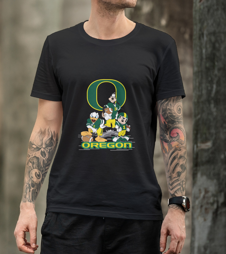 Chtnca10025 Oregon Football Donald Duck Goofy Mickey Mouse T-Shirt